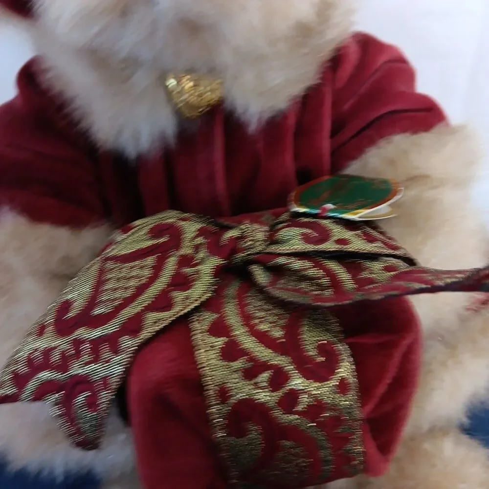 The Bearington Collection Virginia 1072 Plush Teddy Bear Christmas Holiday